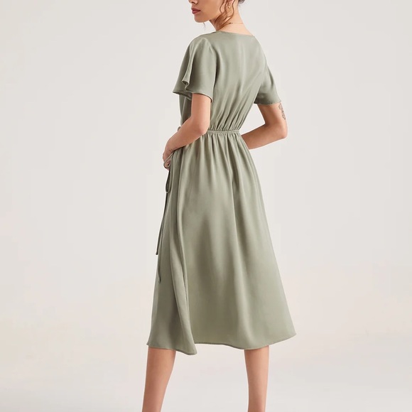 Flutter Sleeve Side Tie Wrap Midi Dress - Picture 5 of 6
